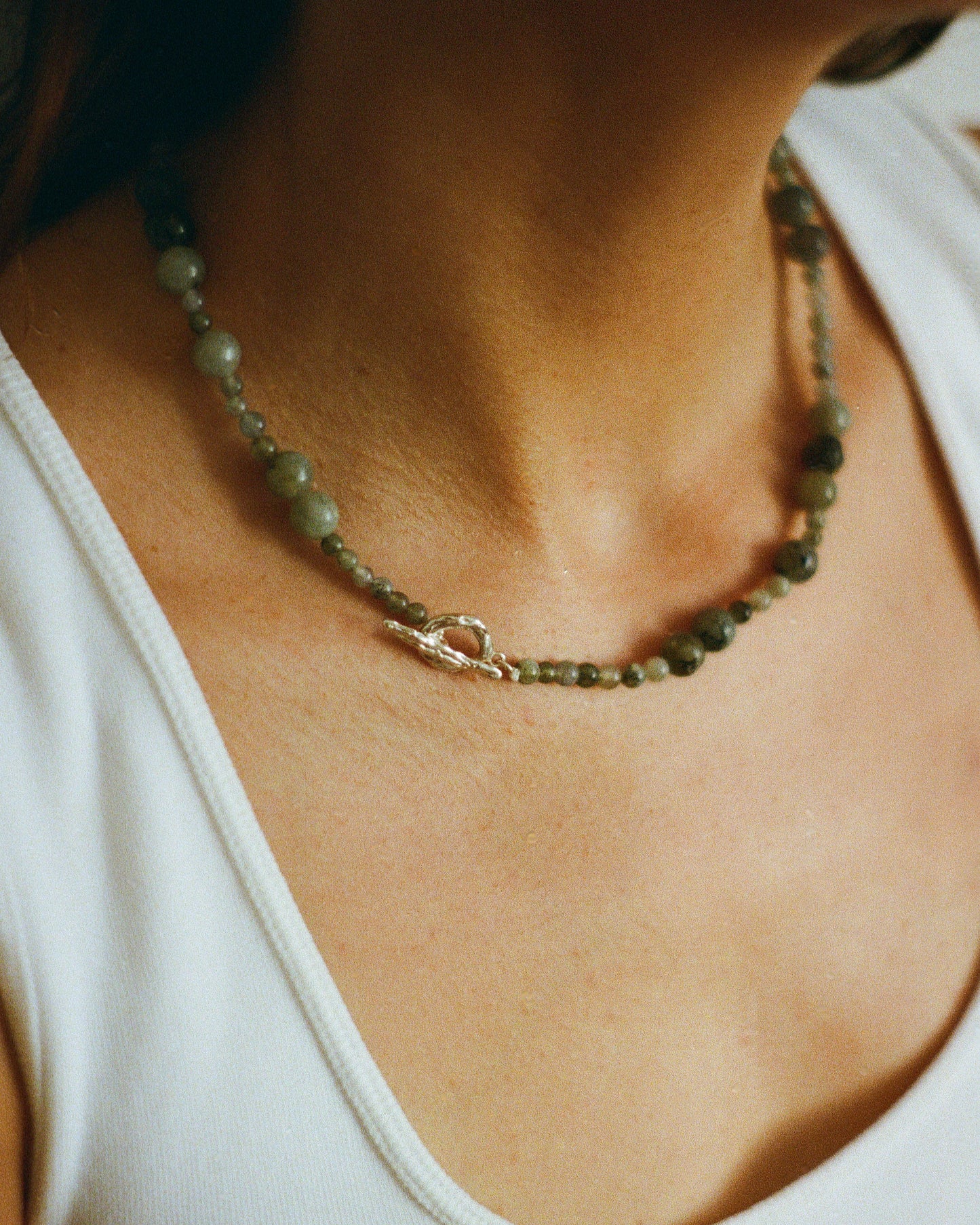 estiu necklace labradorite