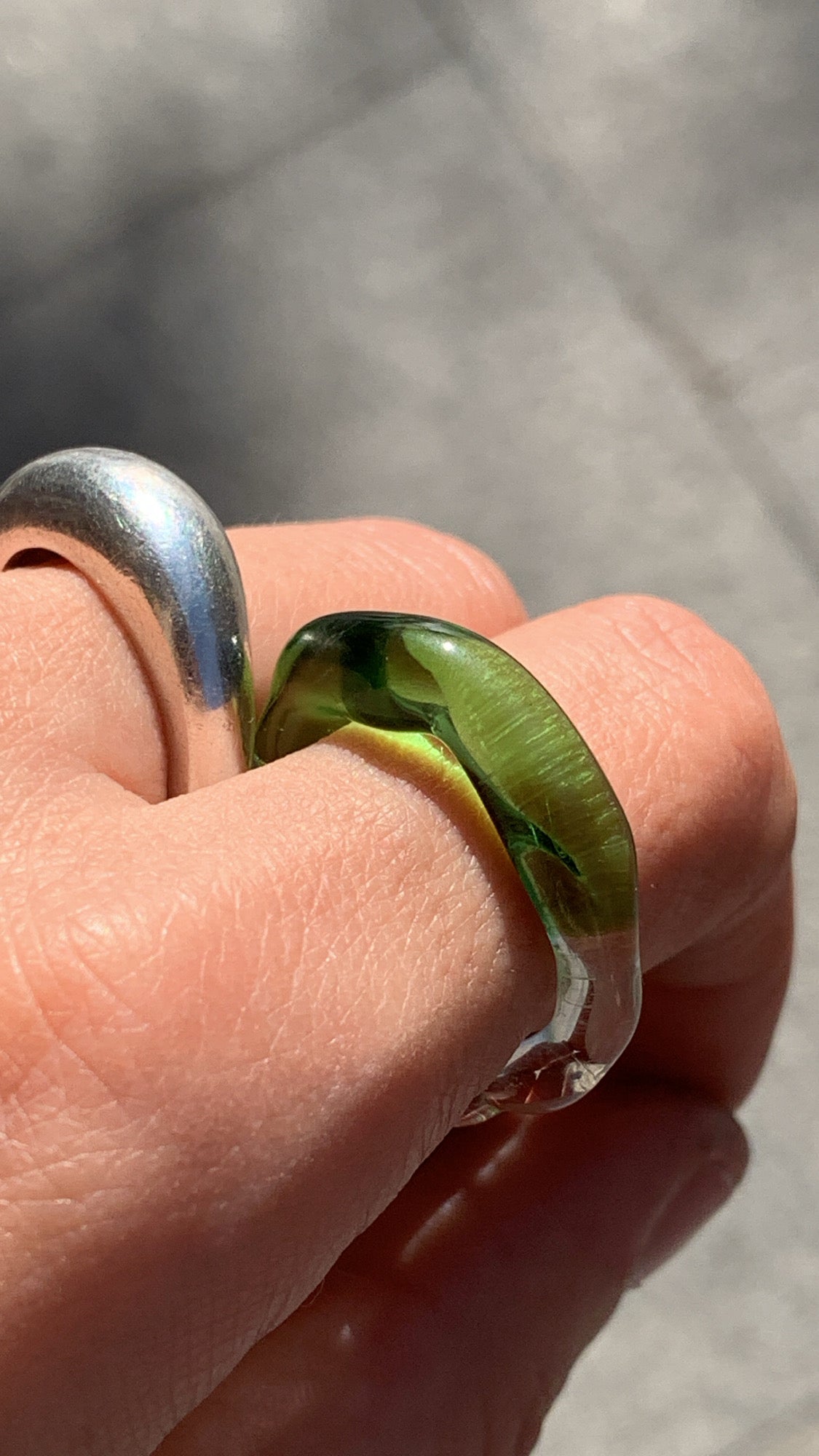 Anillo de vidrio Lago, hecho a mano en Valencia