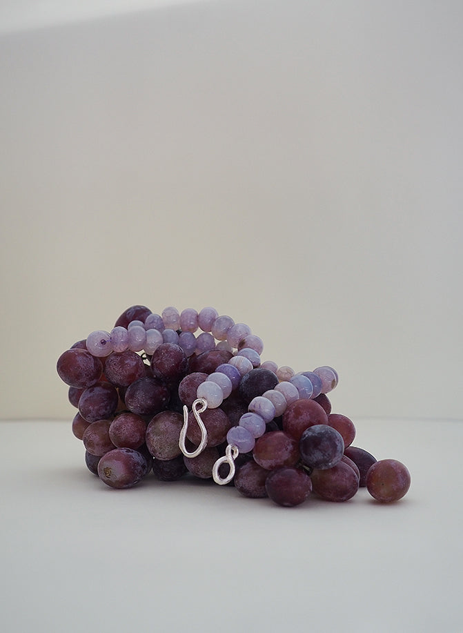 Collar con piedras naturales, hecho a mano en Valencia