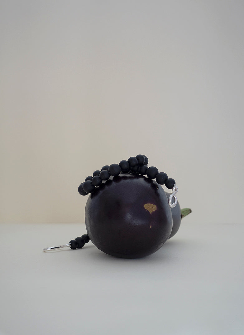 Collar con piedras naturales, hecho a mano en Valencia