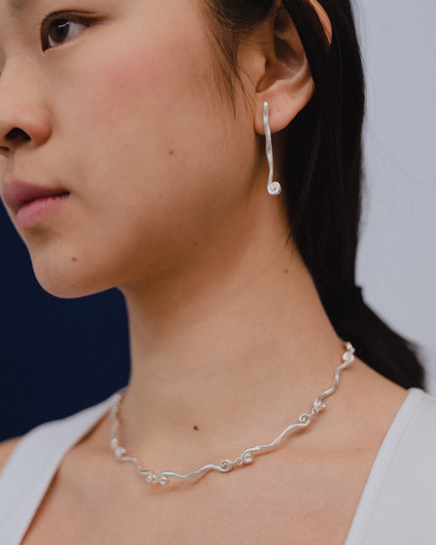 Collar de plata Volta, hecho a mano en València