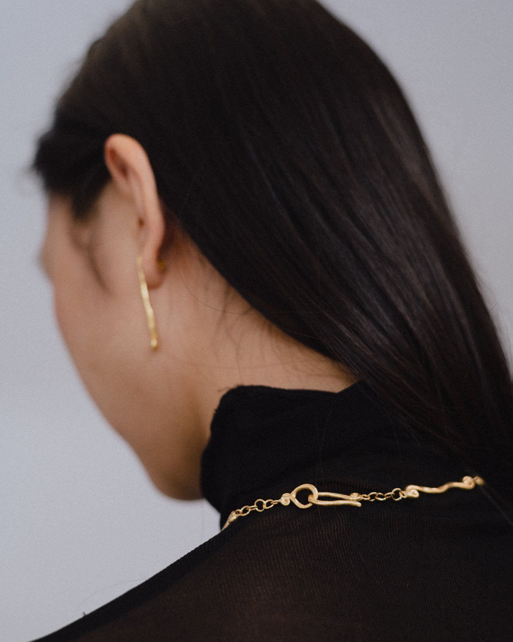 Collar dorado Volta, hecho a mano en València