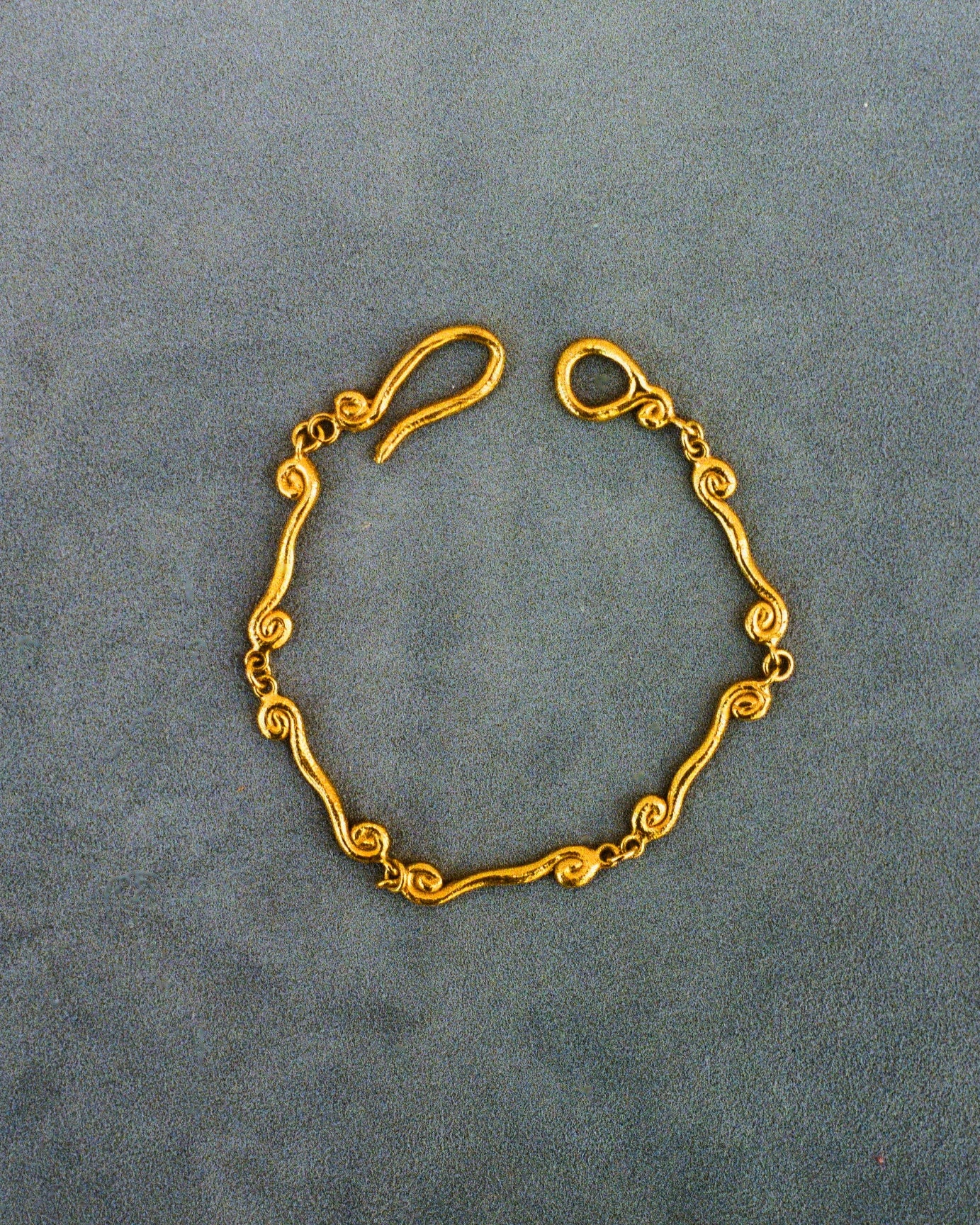 Pulsera Volta, hecha a mano en Valencia con plata de ley