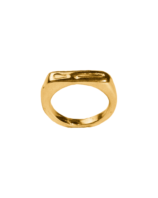 Anillo sello Melted Signet I dorado, hecho a mano con plata de ley en Valencia
